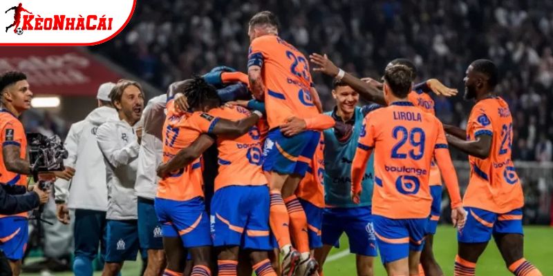 Marseille vs Lyon có màn trình diễn đối lập Marseille vs Lyon có màn trình diễn đối lập